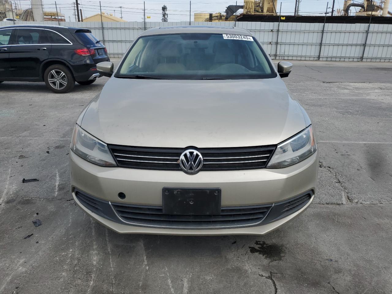 2014 VOLKSWAGEN JETTA SE - Фото 5