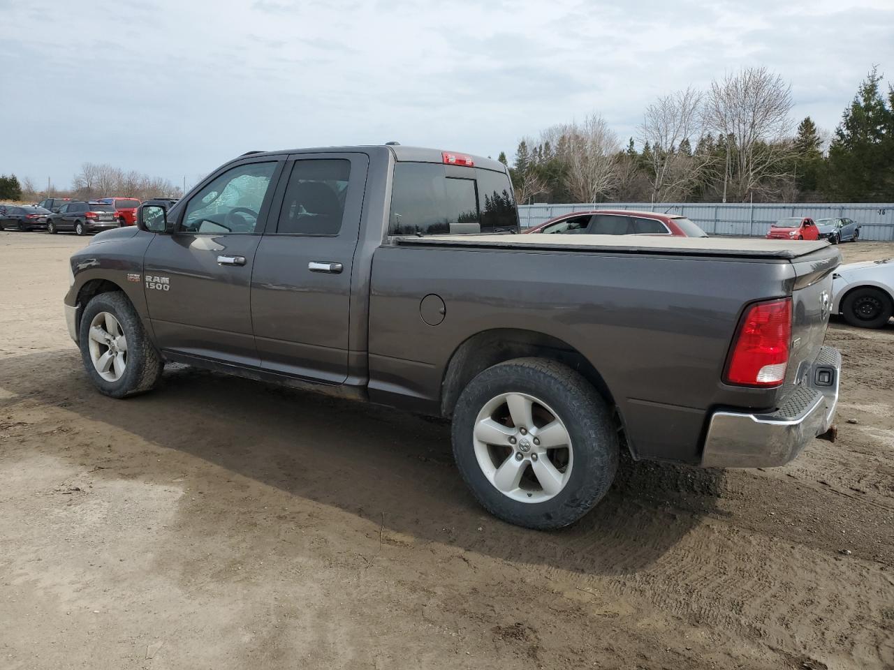 2014 RAM 1500 SLT - Фото 2