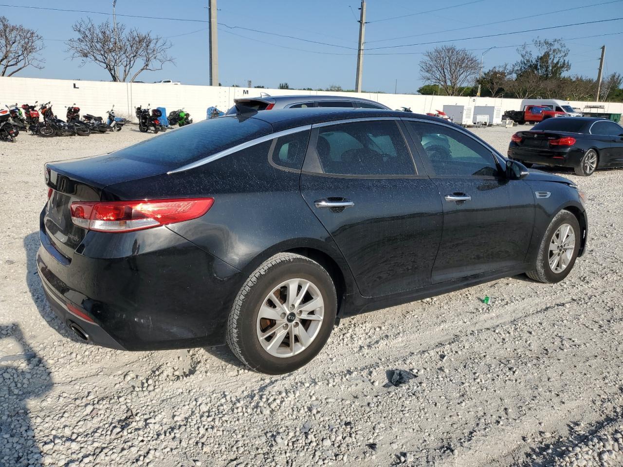 2016 KIA OPTIMA LX - Image 3