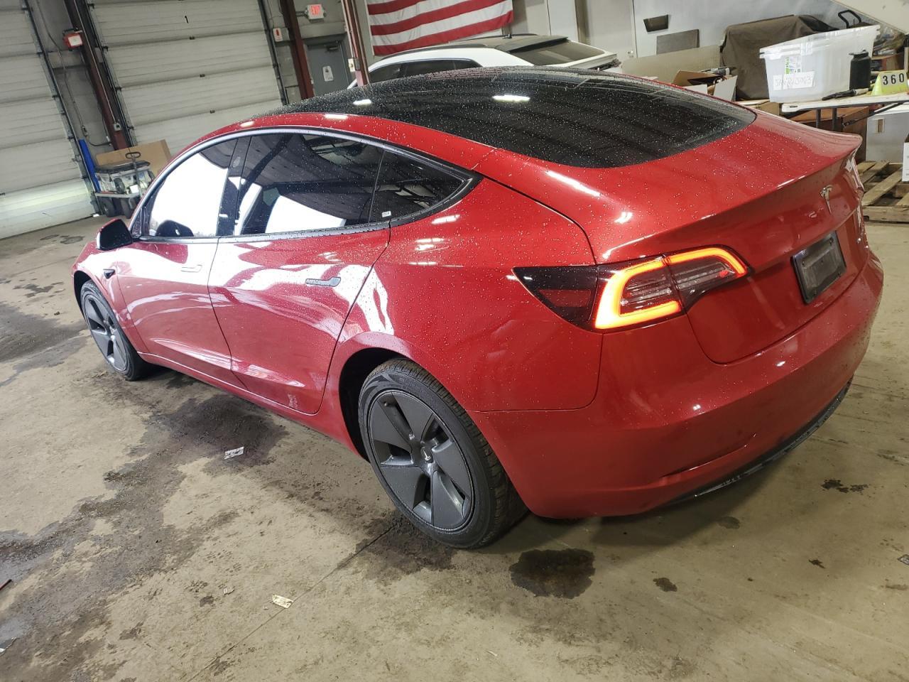 2022 TESLA MODEL 3 - Image 2