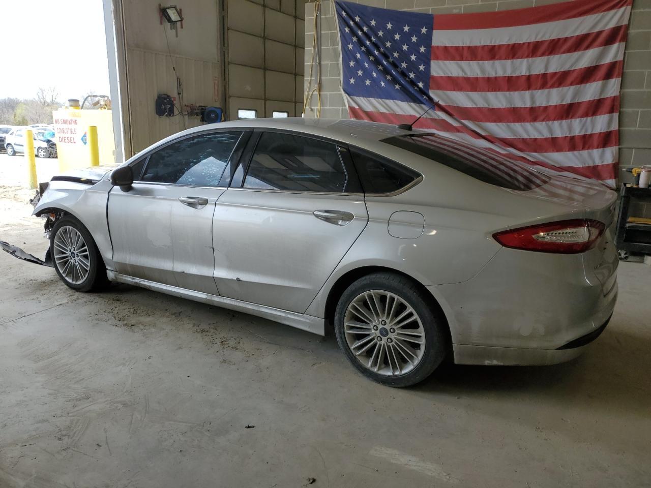 2013 FORD FUSION SE - Image 2