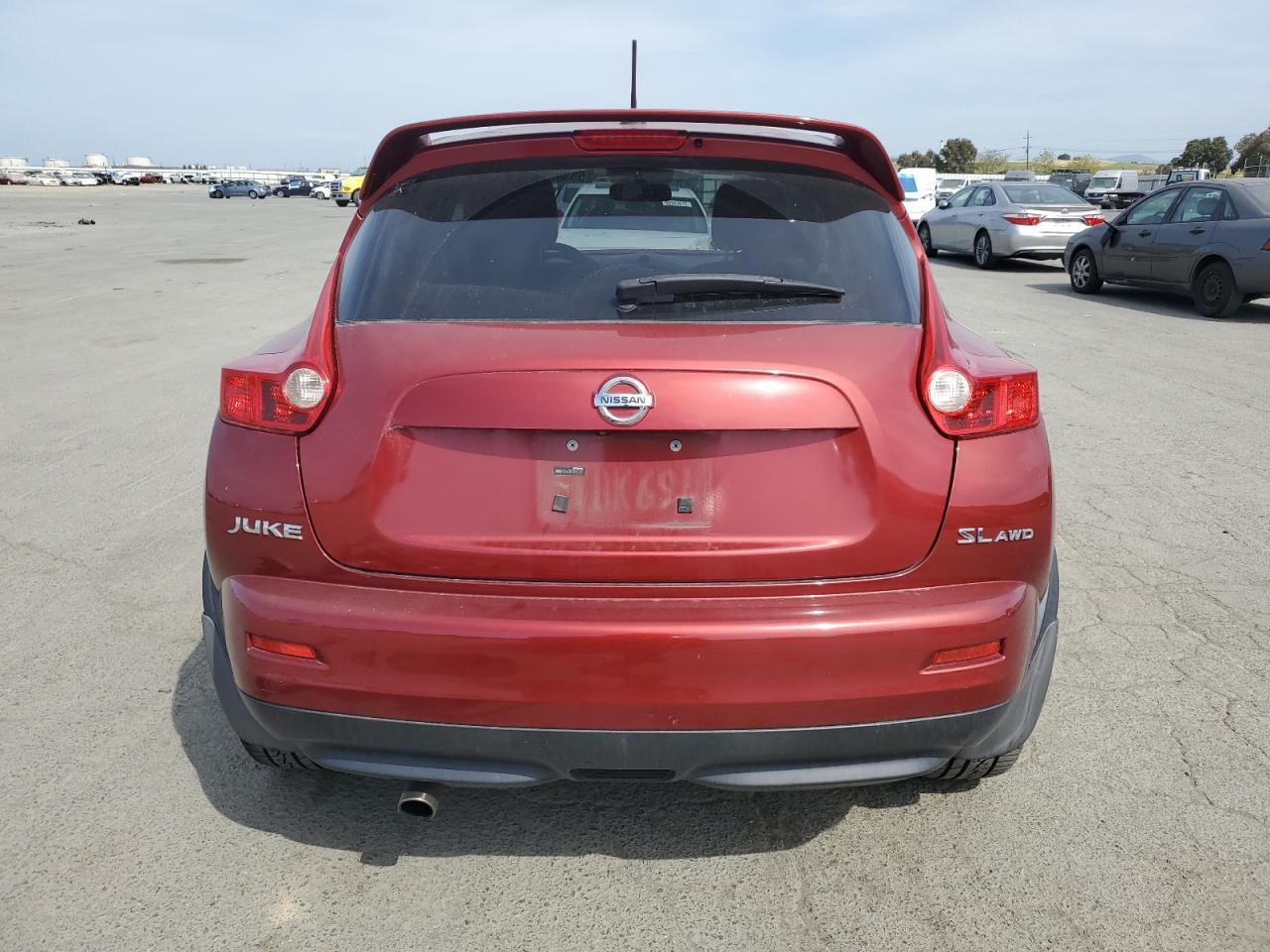 2011 NISSAN JUKE S - Фото 6