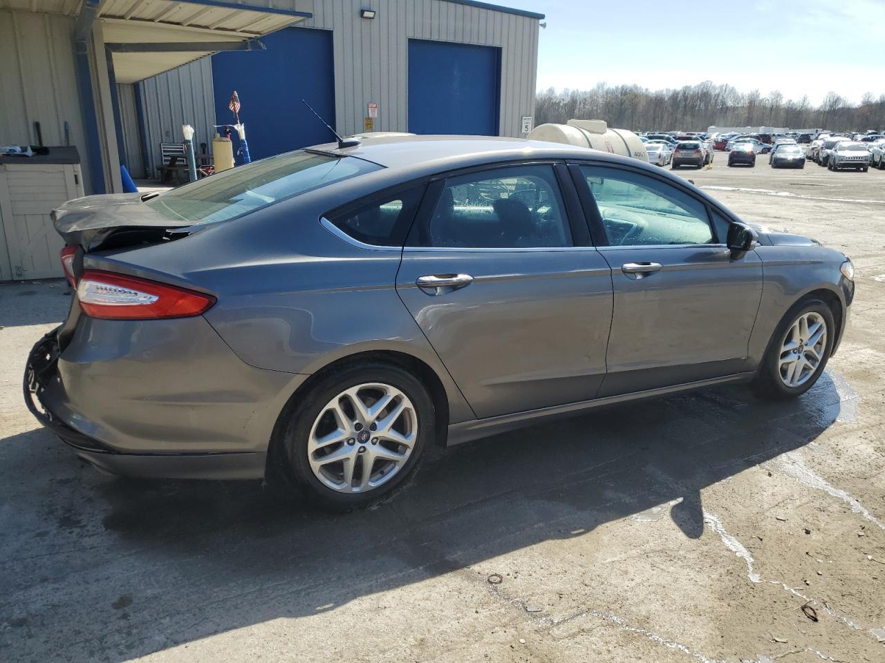 2014 FORD FUSION SE - Image 3