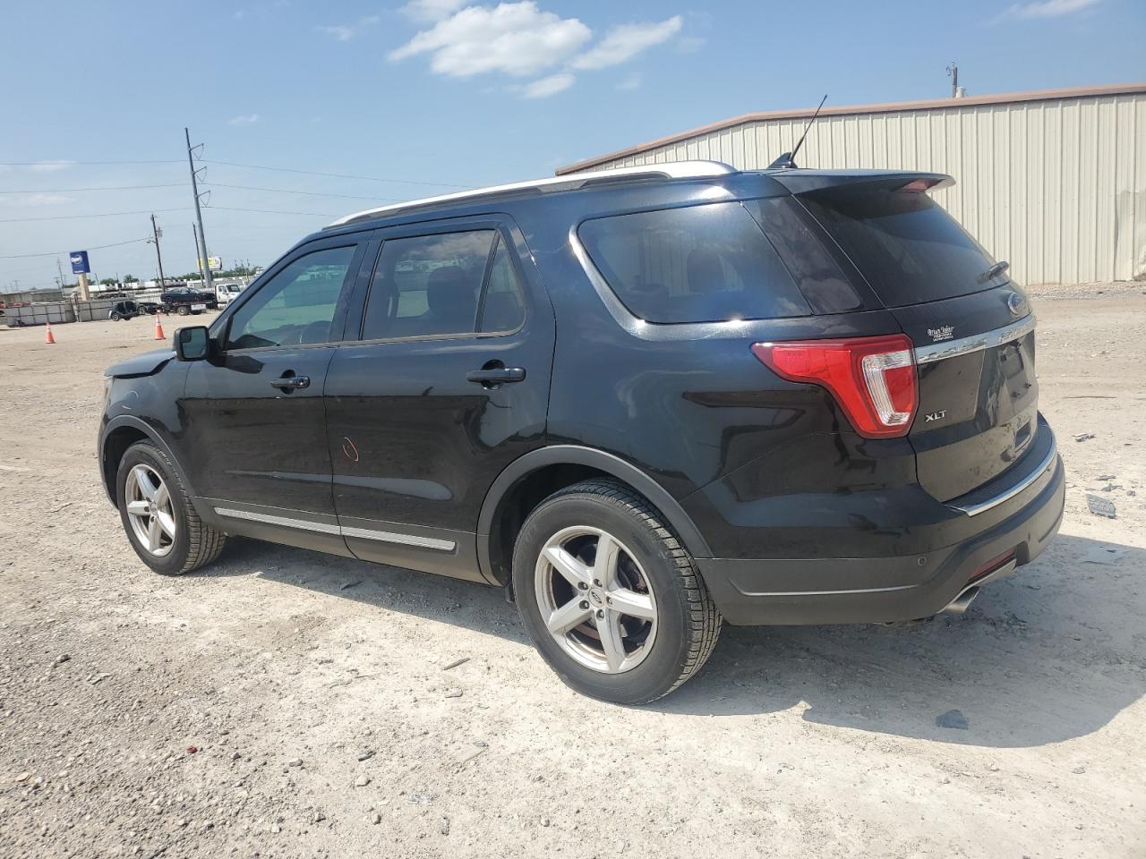 2018 FORD EXPLORER X - Фото 2