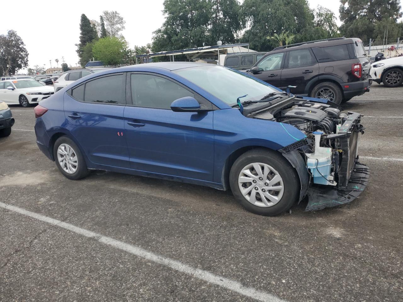 2019 HYUNDAI ELANTRA SE - Фото 4