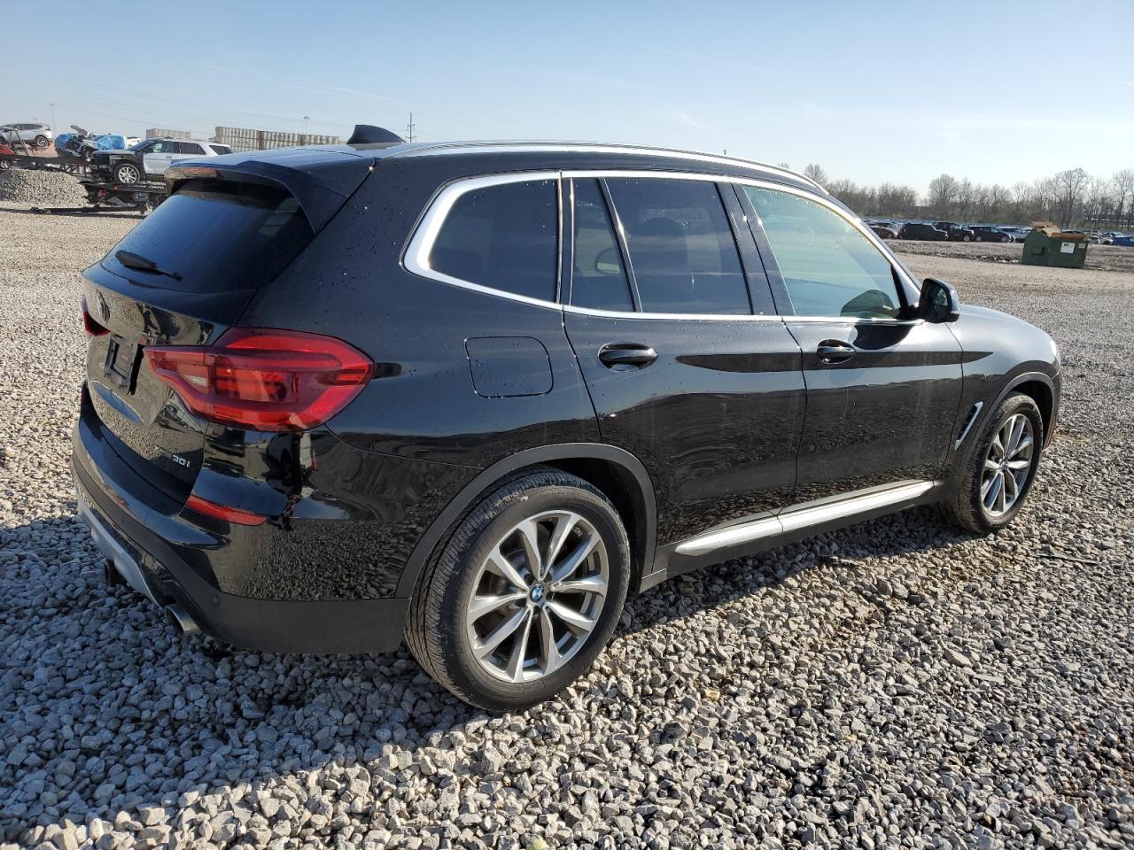 2019 BMW X3 XDRIVE3 - Image 3