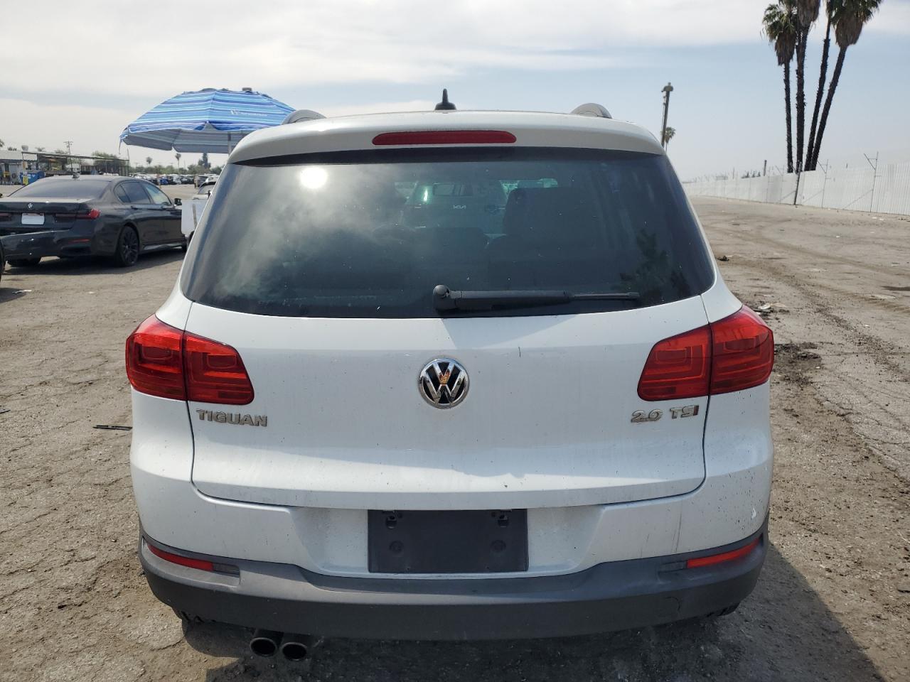 2015 VOLKSWAGEN TIGUAN S - Фото 6