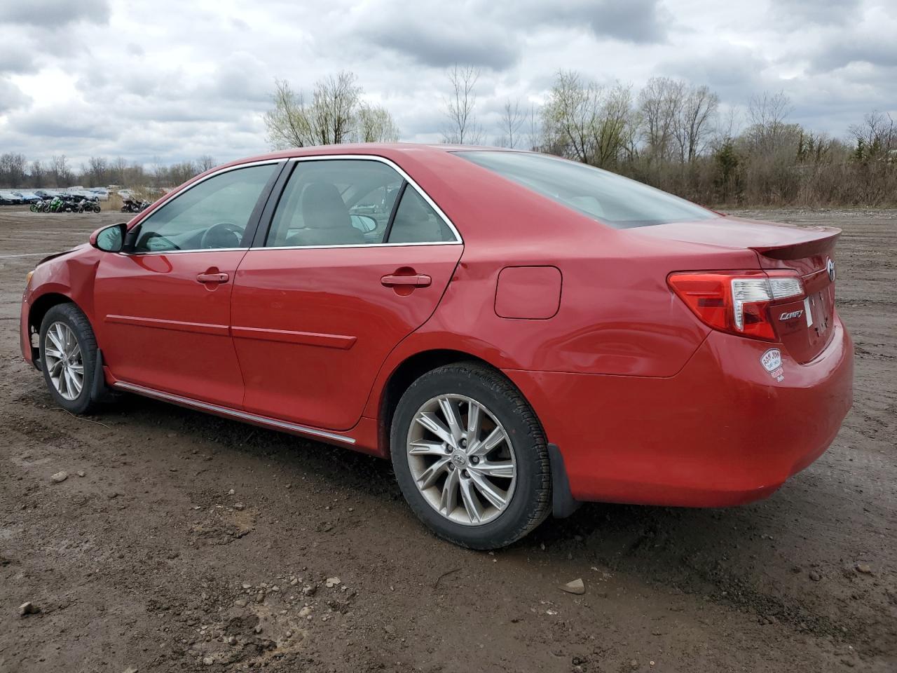2013 TOYOTA CAMRY L - Image 2