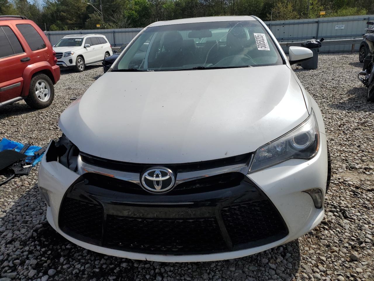 2015 TOYOTA CAMRY LE - Фото 5