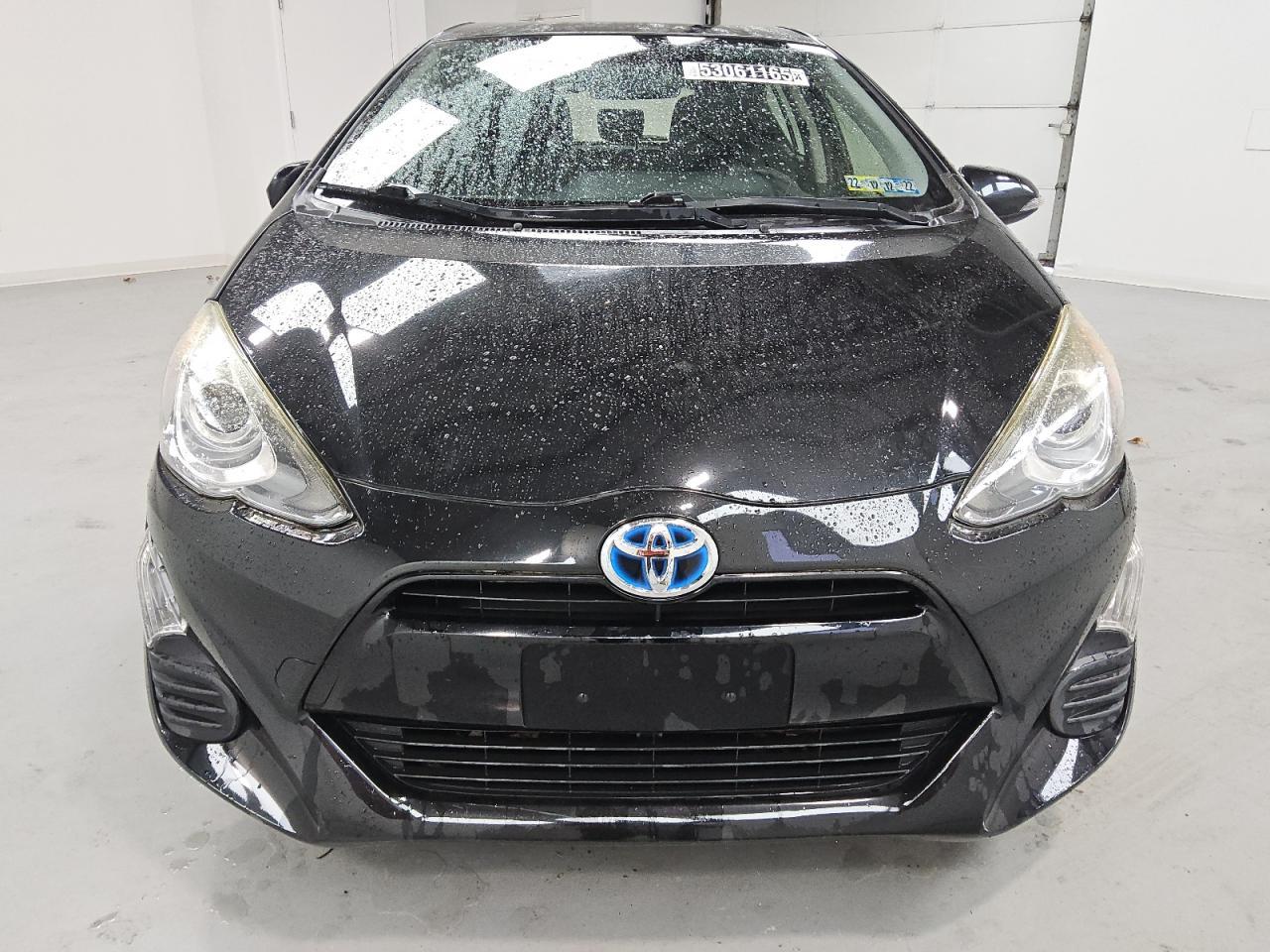 2016 TOYOTA PRIUS C - Фото 5