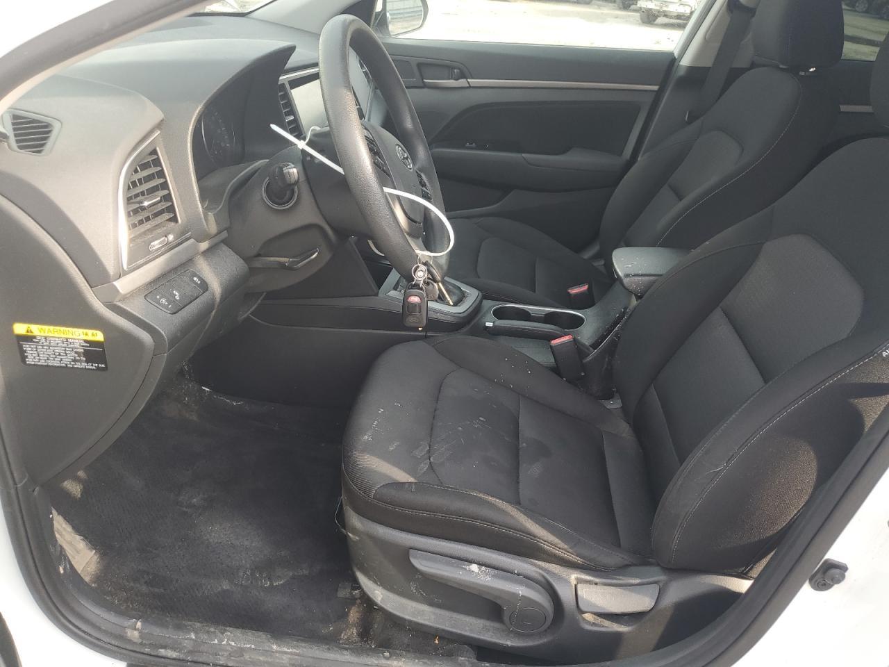 2018 HYUNDAI ELANTRA SE - Фото 7