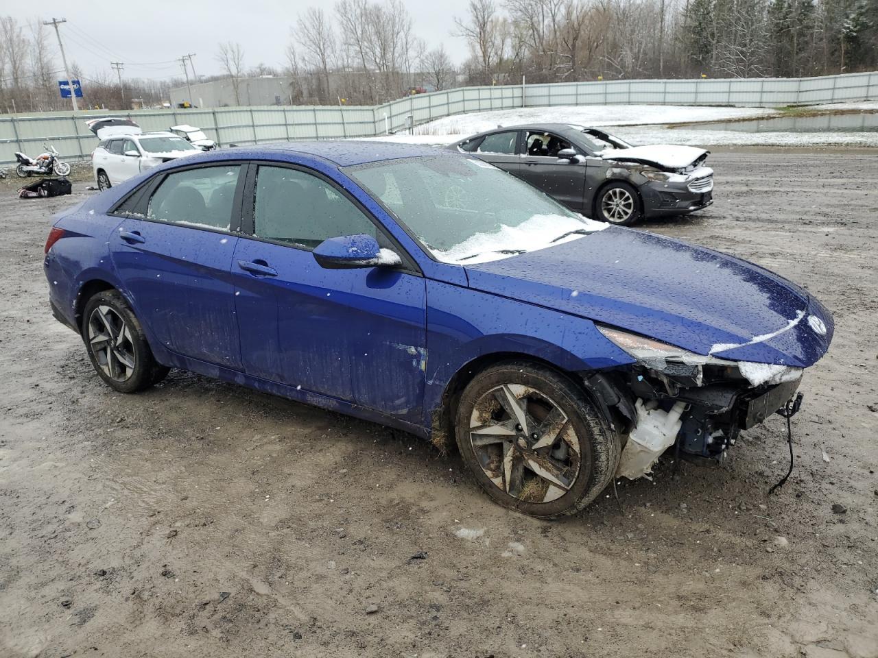 2023 HYUNDAI ELANTRA SE - Image 4