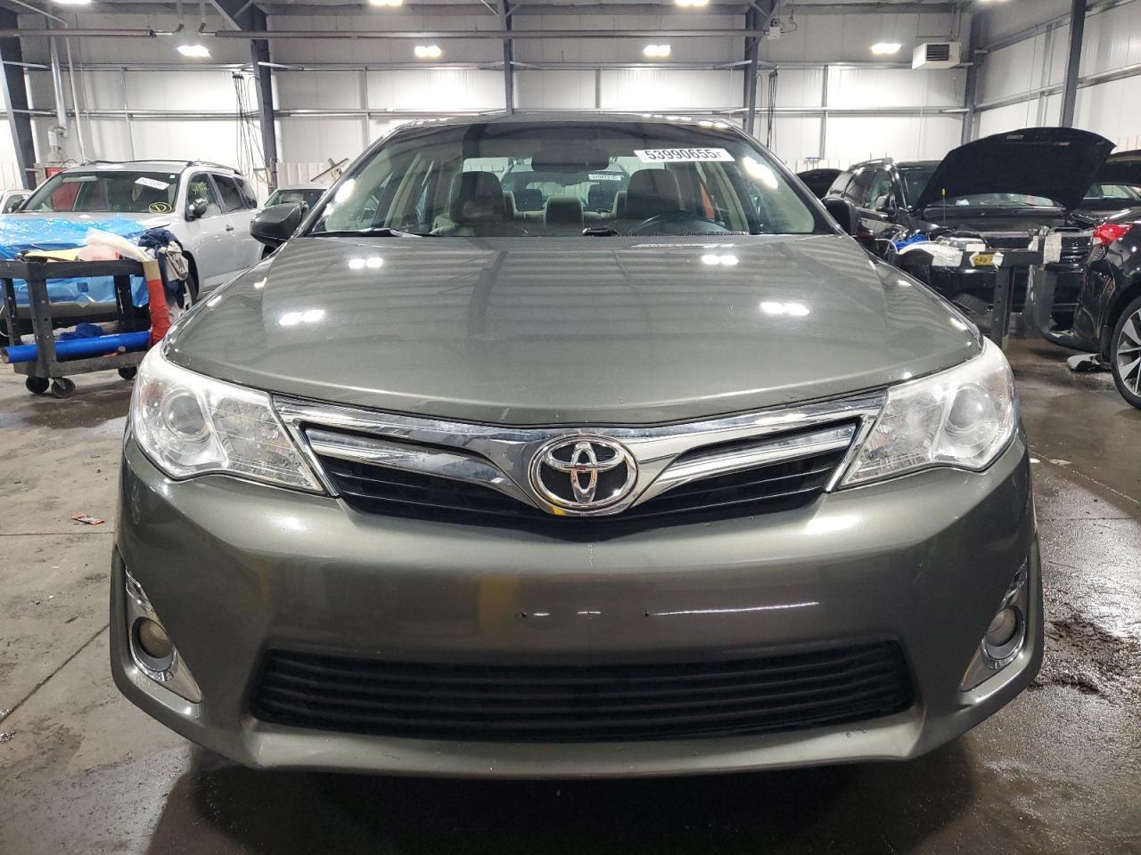 2013 TOYOTA CAMRY L - Фото 5