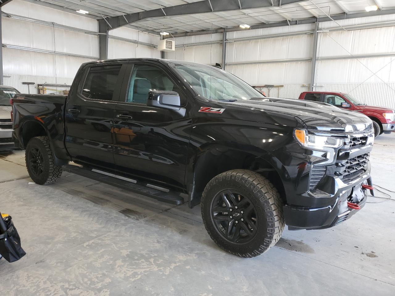 2023 CHEVROLET SILVERADO - Image 4