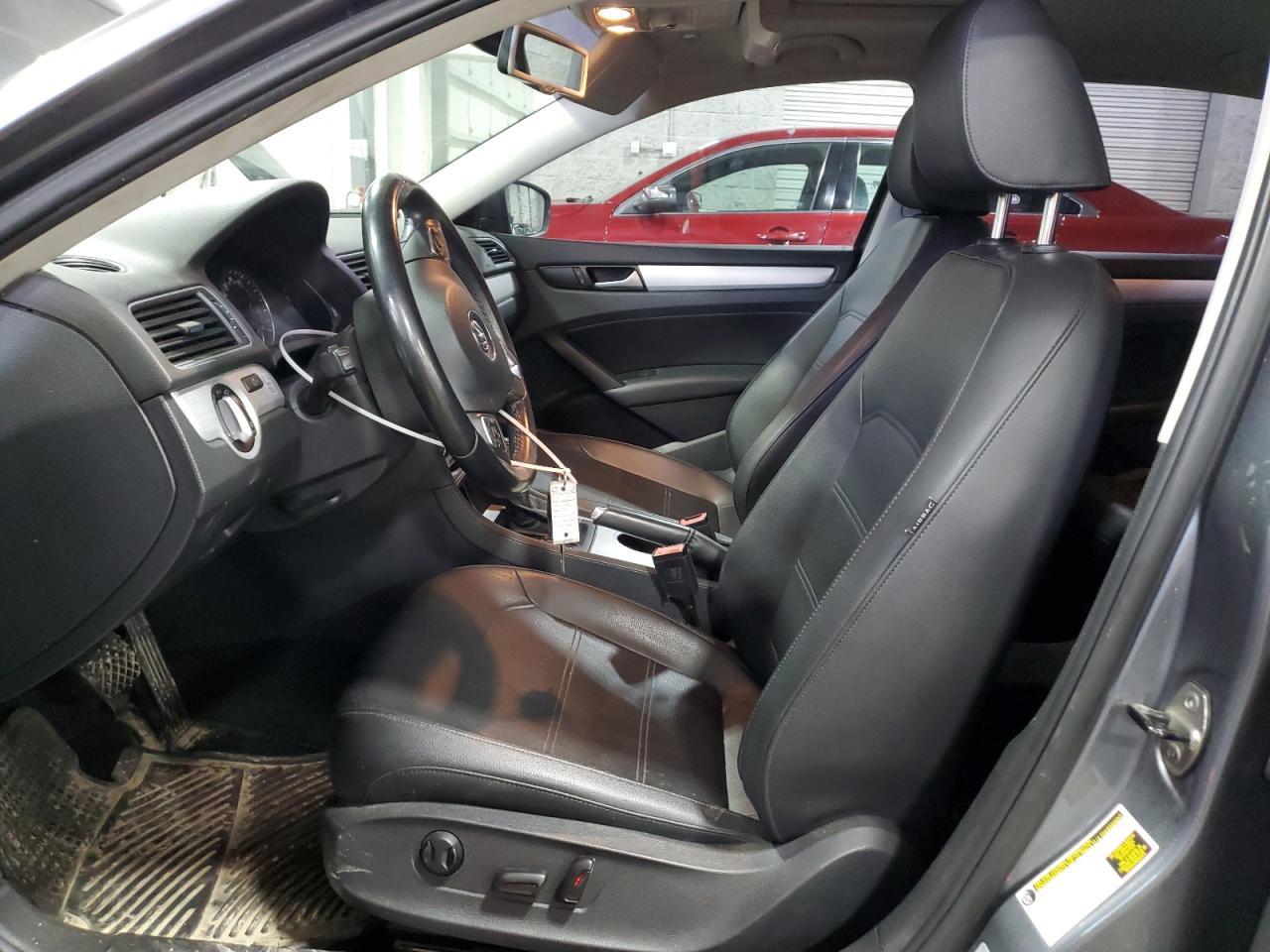 2013 VOLKSWAGEN PASSAT SE - Фото 7