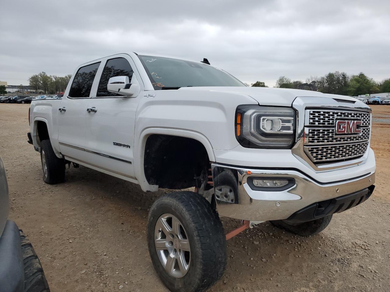 2018 GMC SIERRA K15 - Фото 4