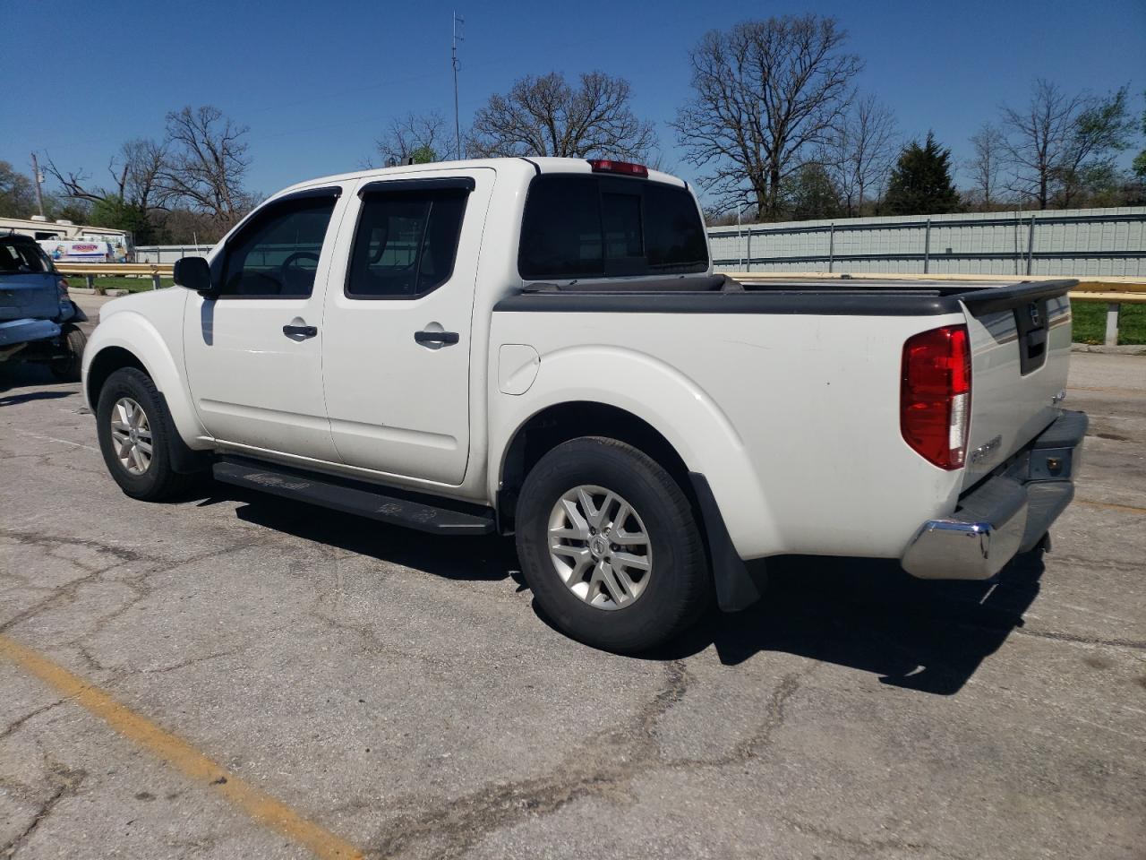 2019 NISSAN FRONTIER S - Фото 2