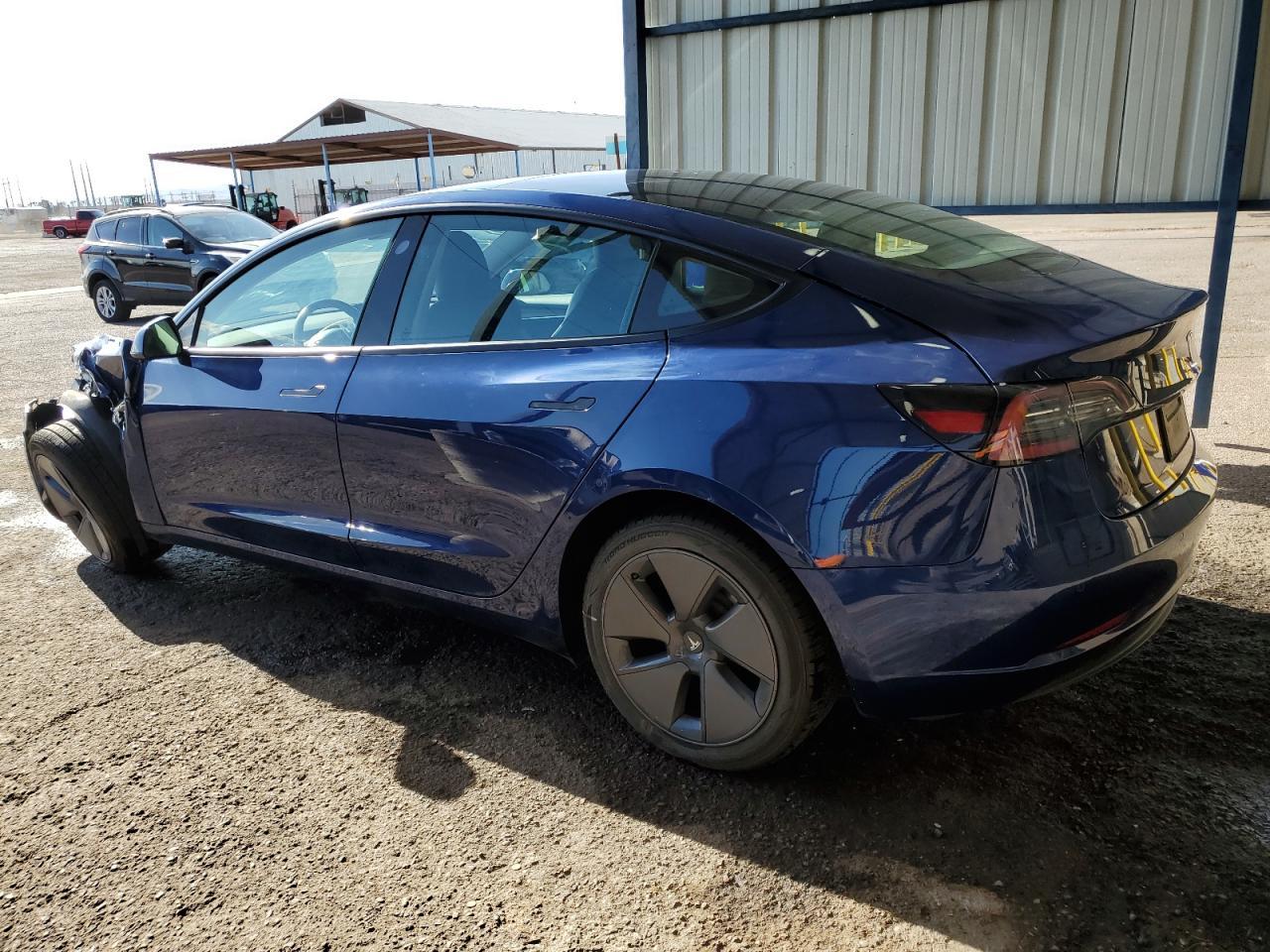 2022 TESLA MODEL 3 - Image 2