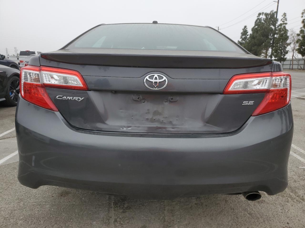 2014 TOYOTA CAMRY L - Фото 6