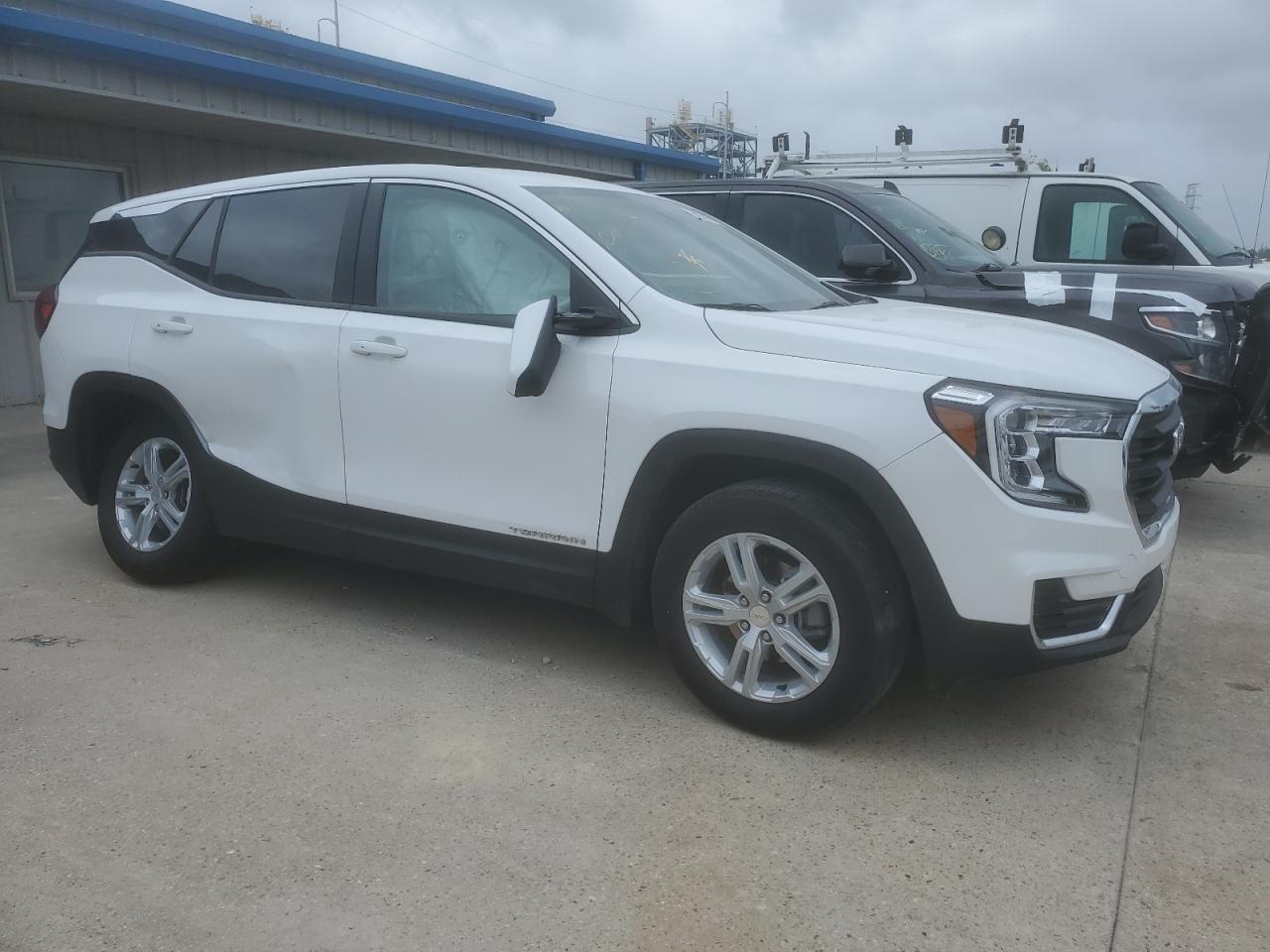 2023 GMC TERRAIN SL - Фото 4