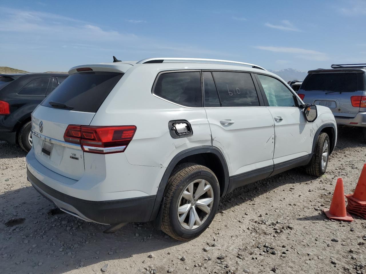 2018 VOLKSWAGEN ATLAS SE - Image 3