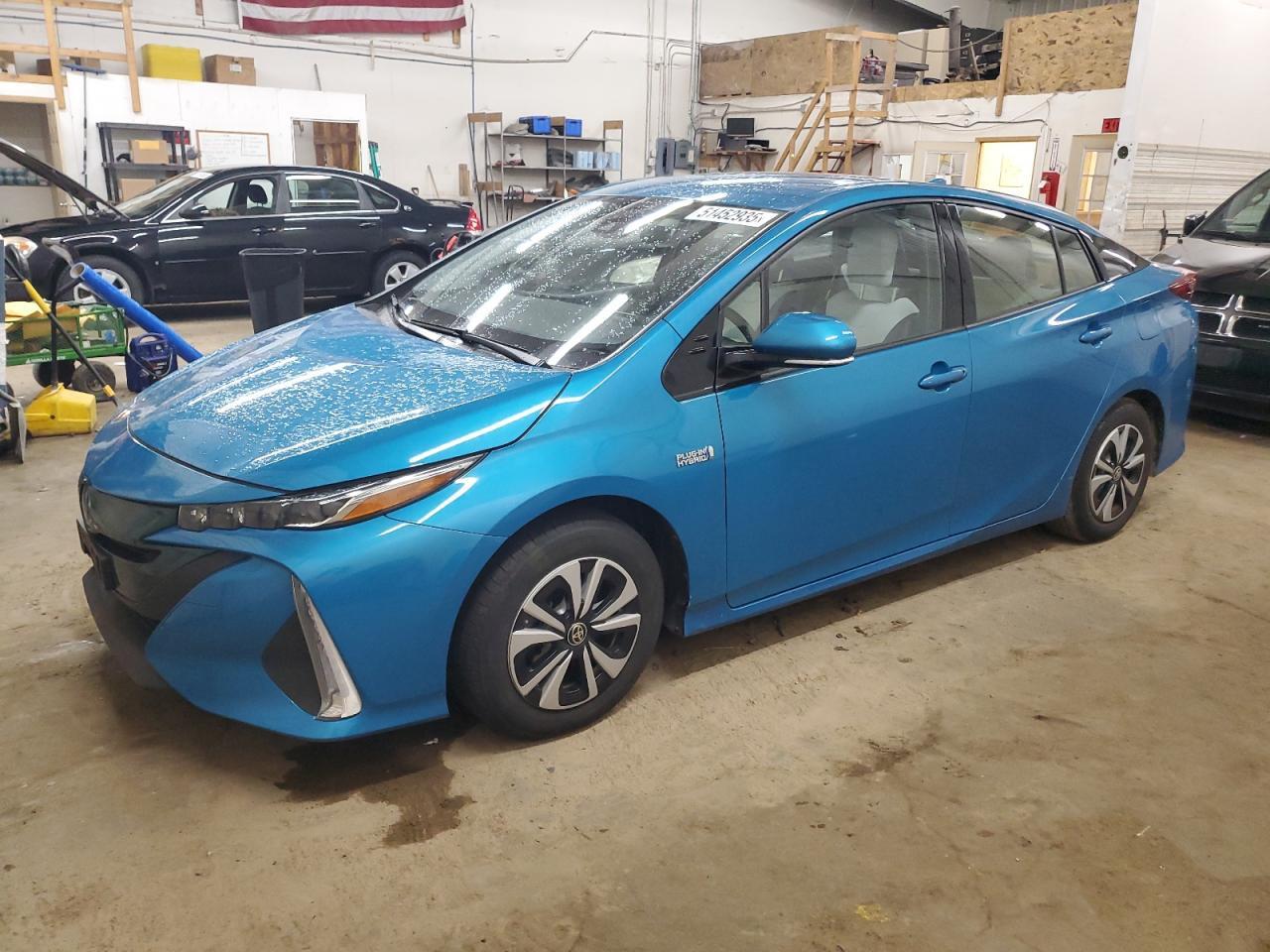 2018 TOYOTA PRIUS PRIM