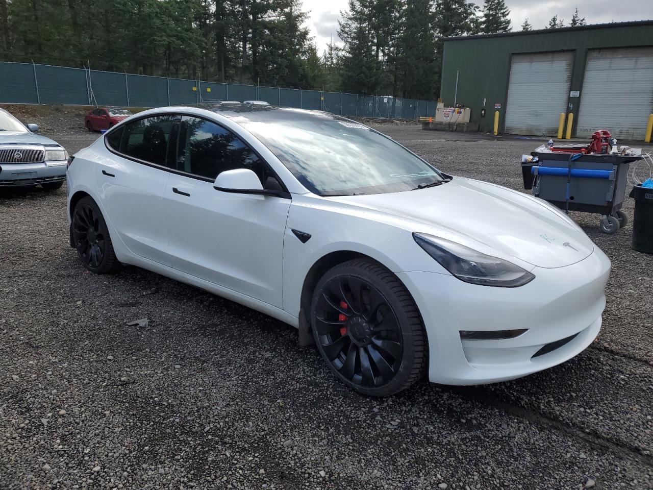2023 TESLA MODEL 3 - Фото 4