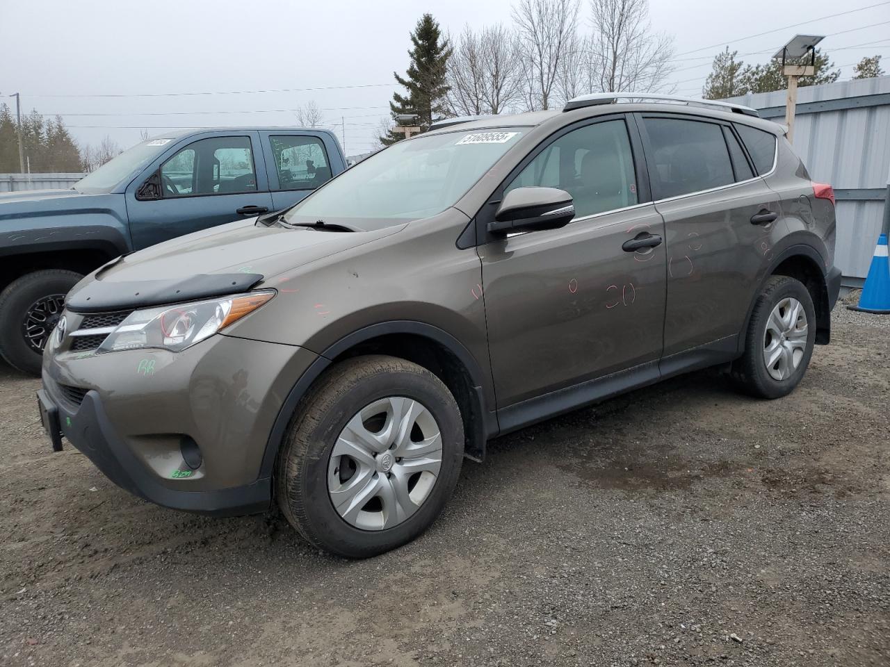 2013 TOYOTA RAV4 LE