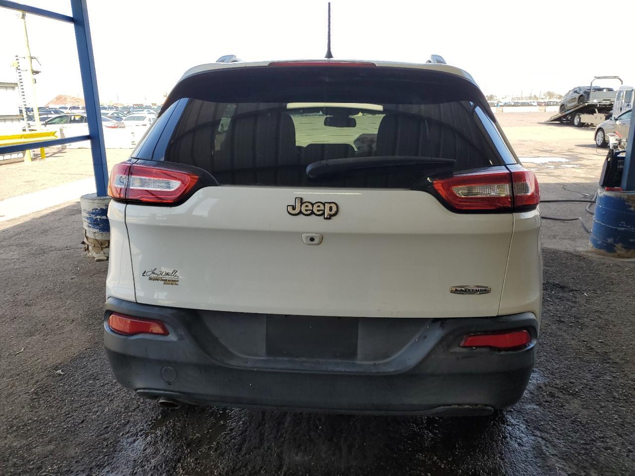 2017 JEEP CHEROKEE L - Image 6