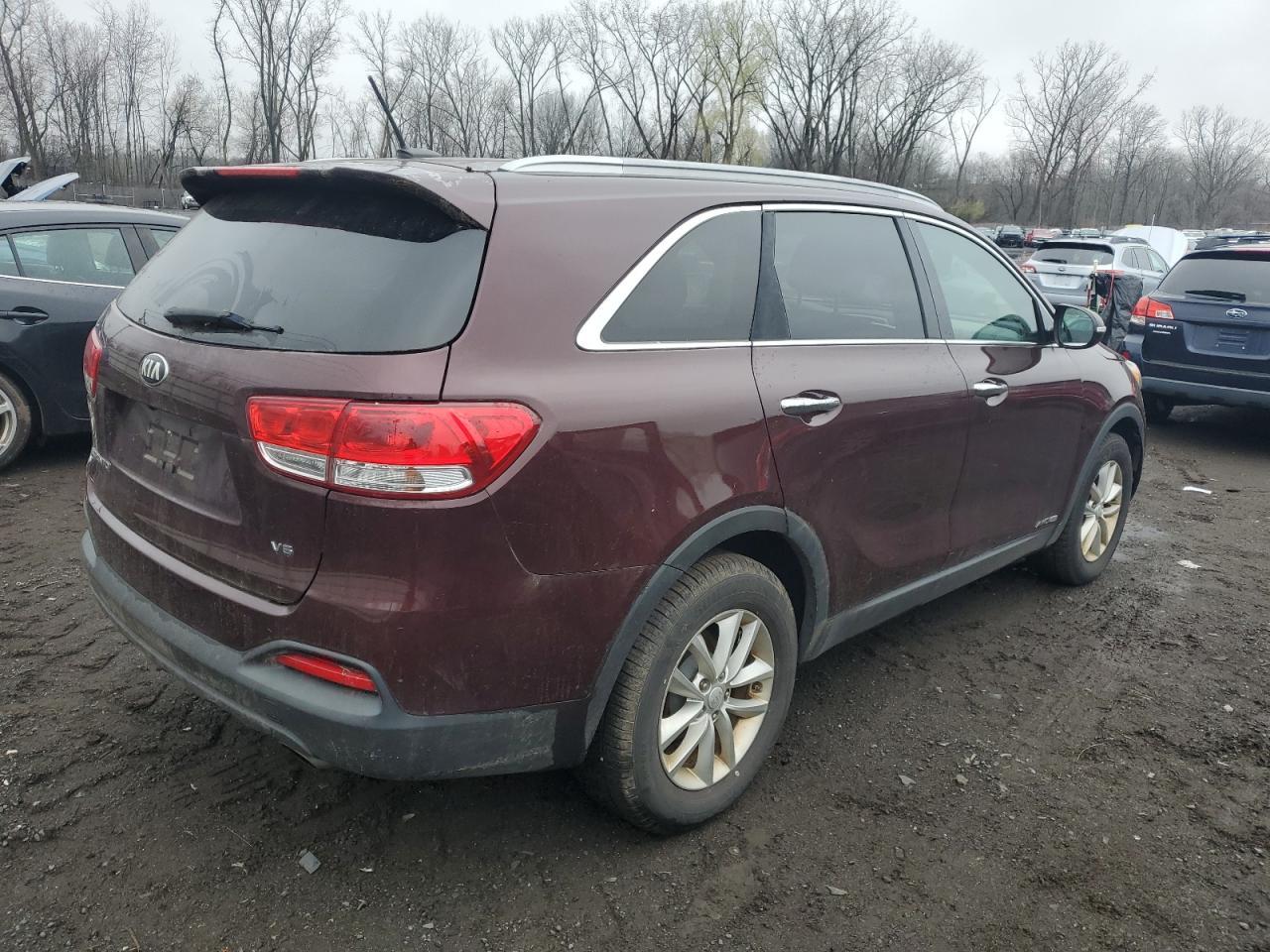 2016 KIA SORENTO LX - Image 3