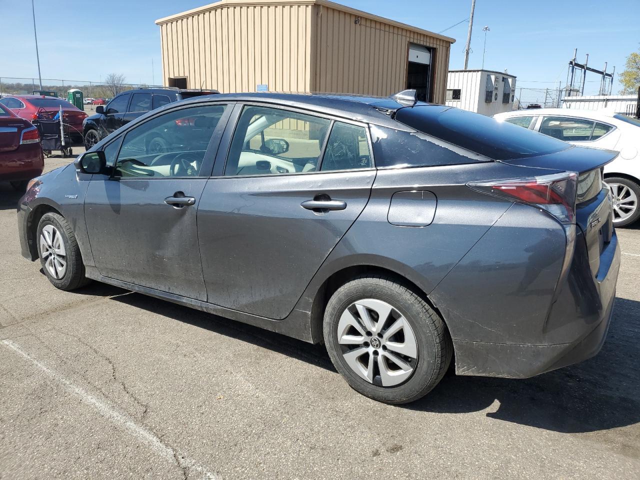 2016 TOYOTA PRIUS - Image 2