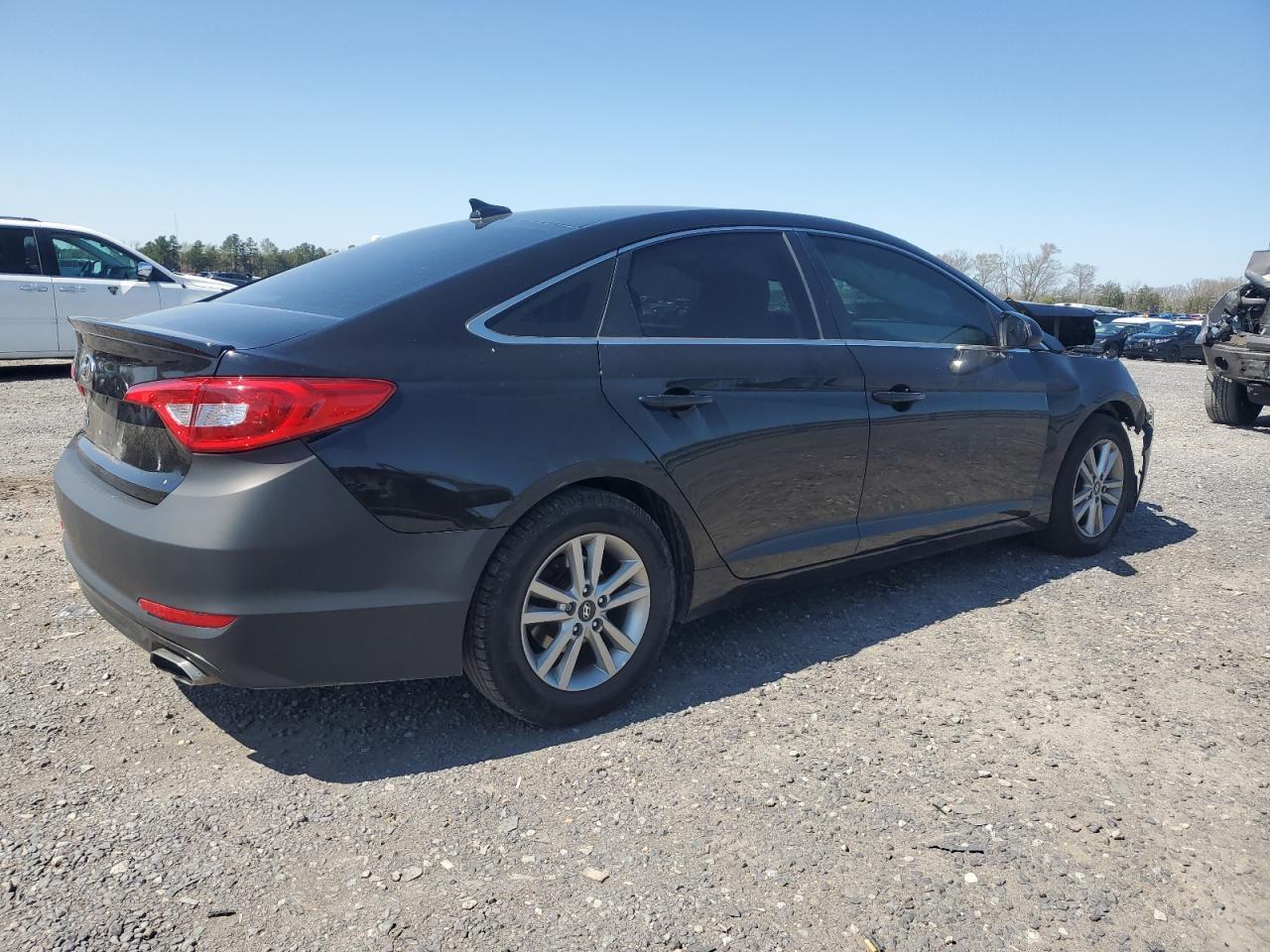 2017 HYUNDAI SONATA SE - Фото 3