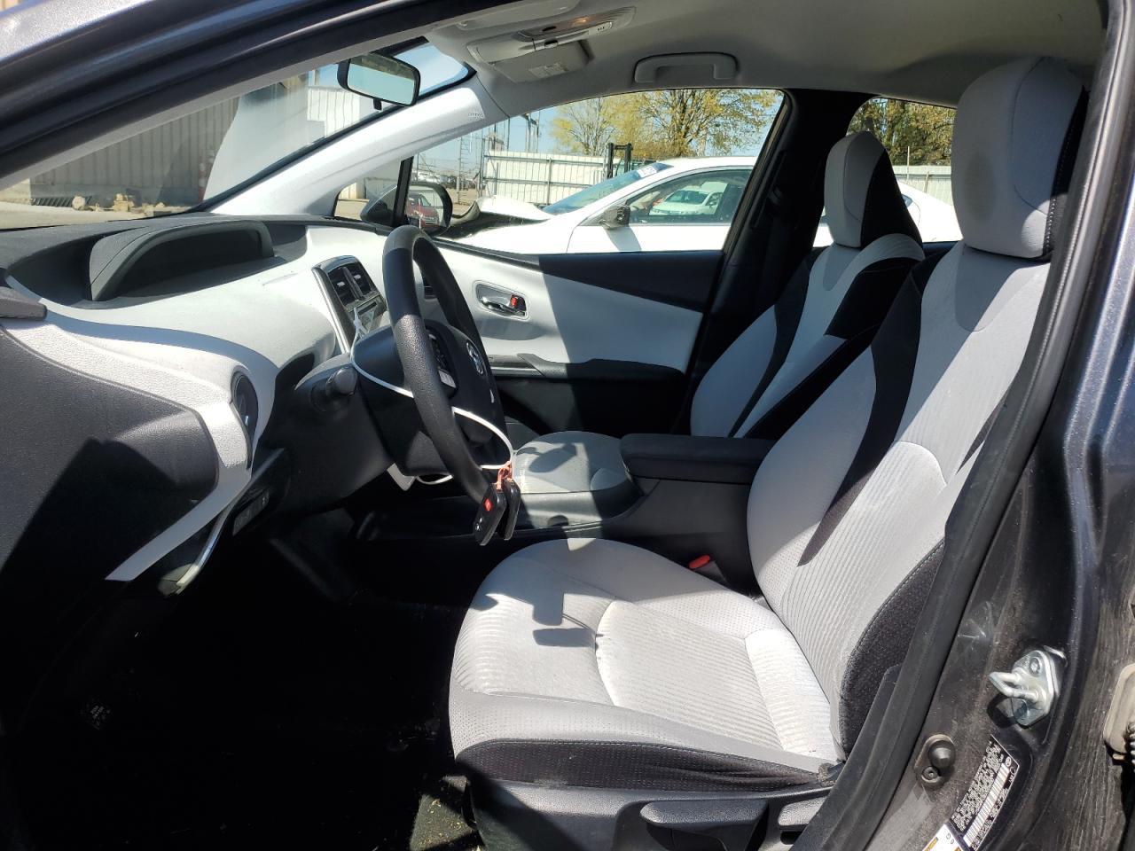 2016 TOYOTA PRIUS - Image 7