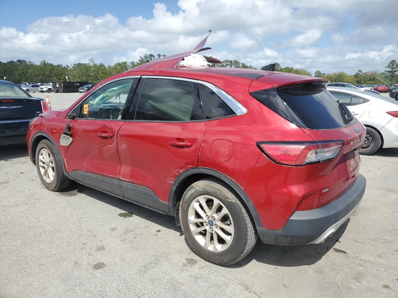 2020 FORD ESCAPE SE - Image 2