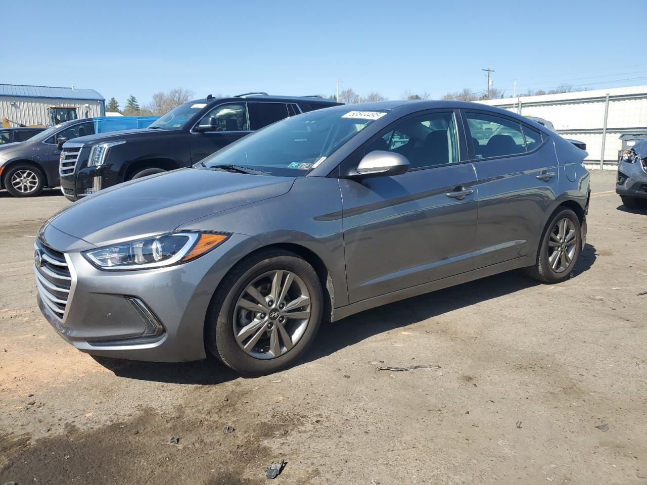 2018 HYUNDAI ELANTRA SE