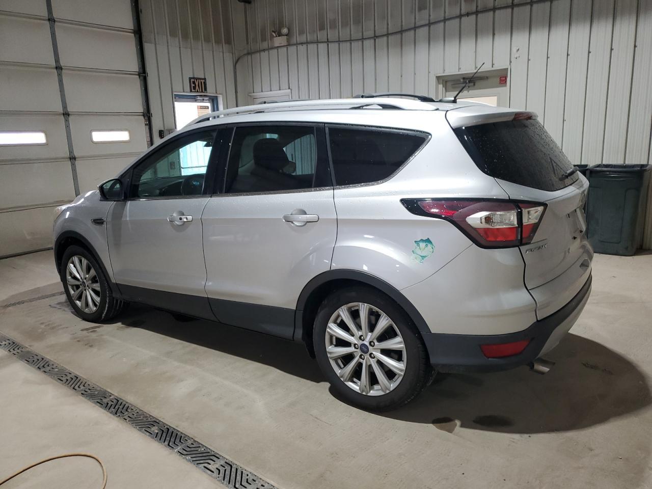 2017 FORD ESCAPE TIT - Image 2