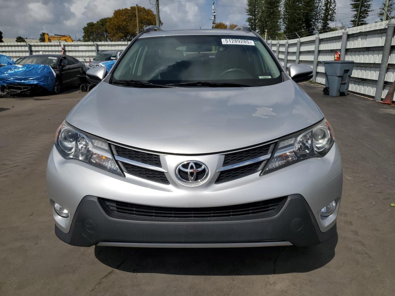 2015 TOYOTA RAV4 XLE - Фото 5