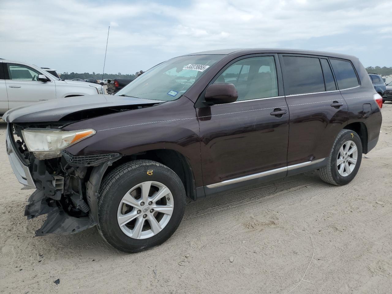 2011 TOYOTA HIGHLANDER