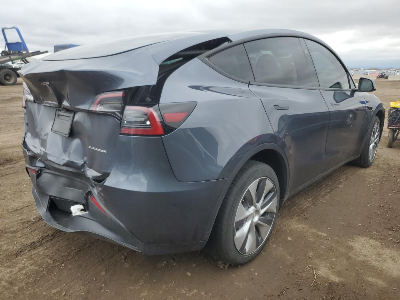 2023 TESLA MODEL Y - Image 3