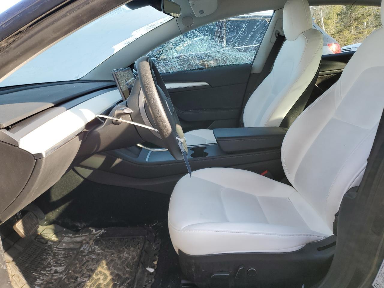 2022 TESLA MODEL 3 - Image 7