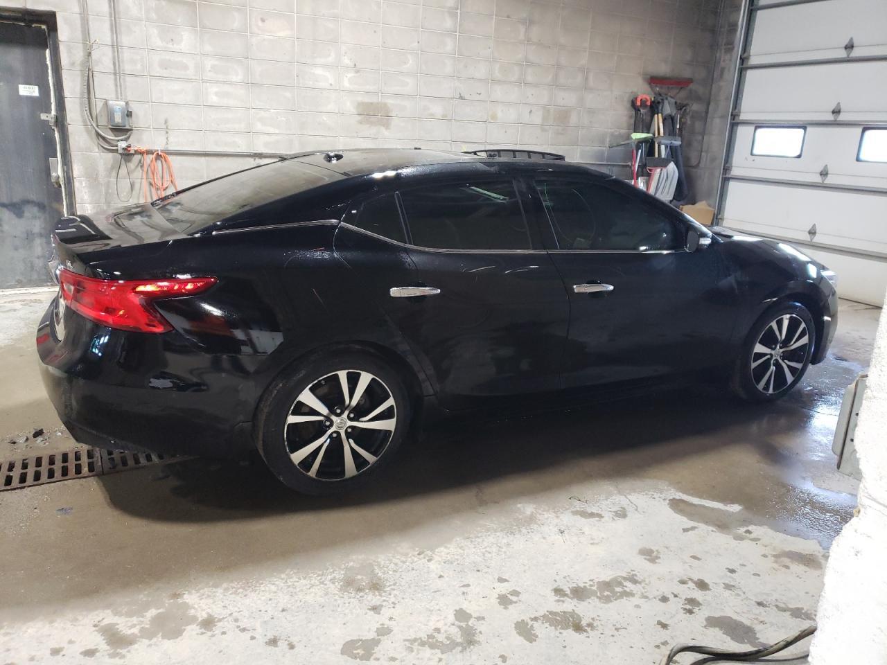 2017 NISSAN MAXIMA 3.5 - Фото 3