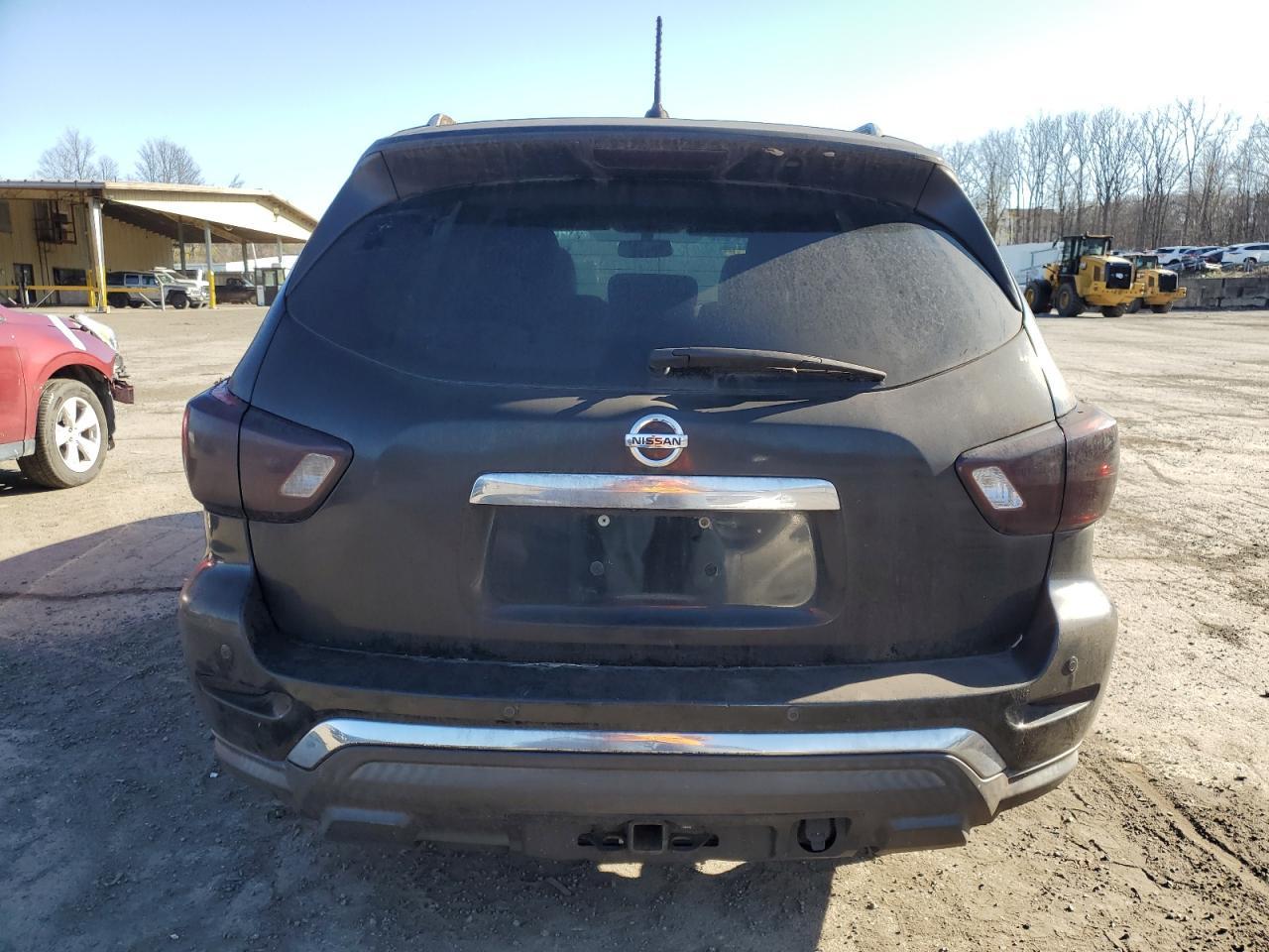 2017 NISSAN PATHFINDER - Фото 6