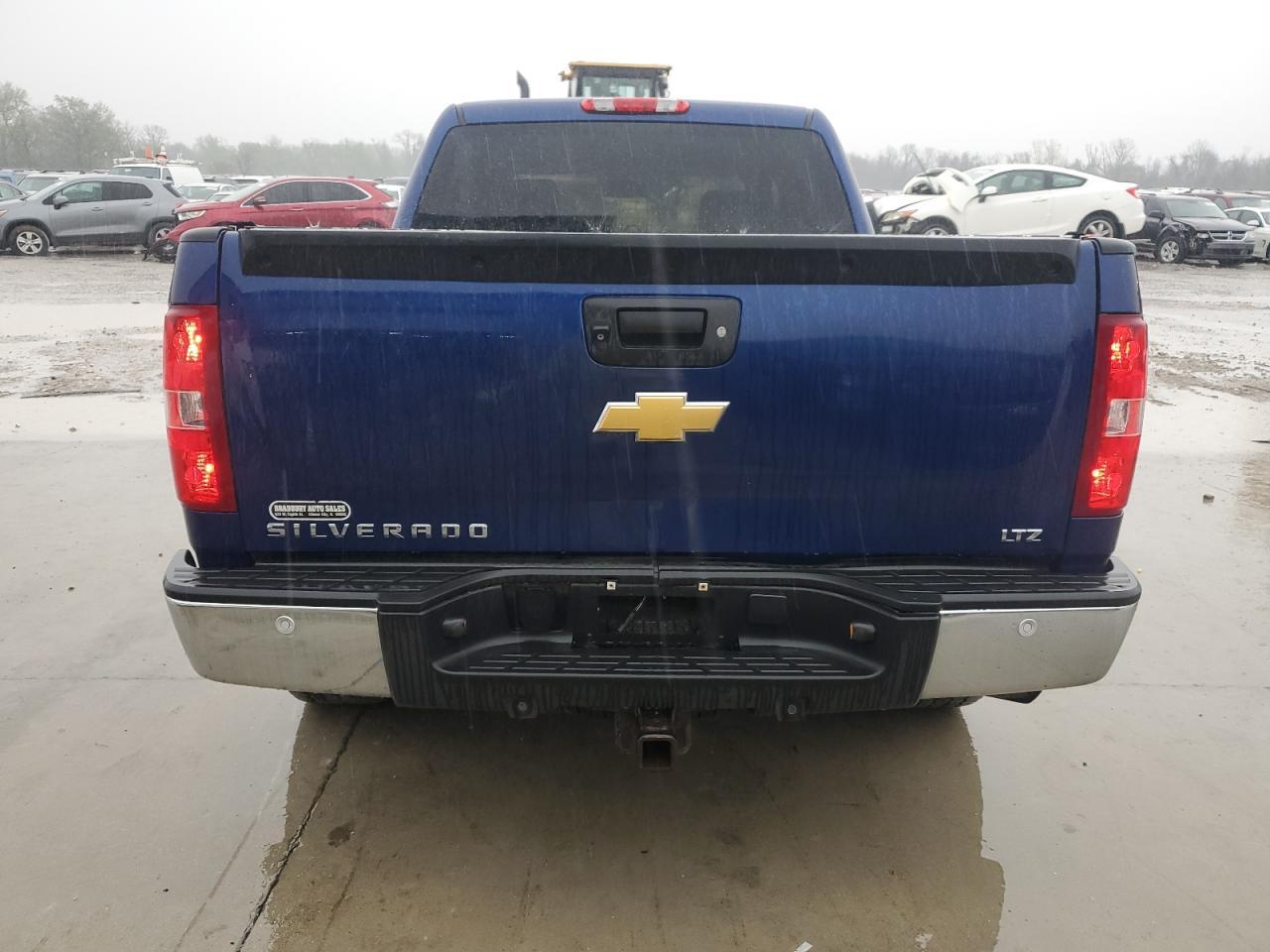 2013 CHEVROLET SILVERADO - Фото 6