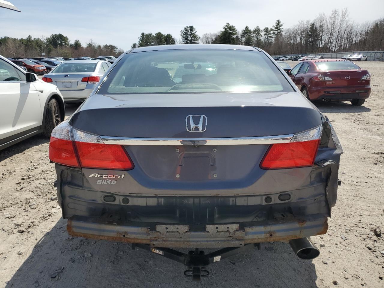 2014 HONDA ACCORD LX - Image 6