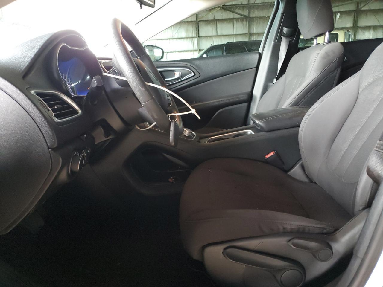 2015 CHRYSLER 200 LIMITE - Image 7