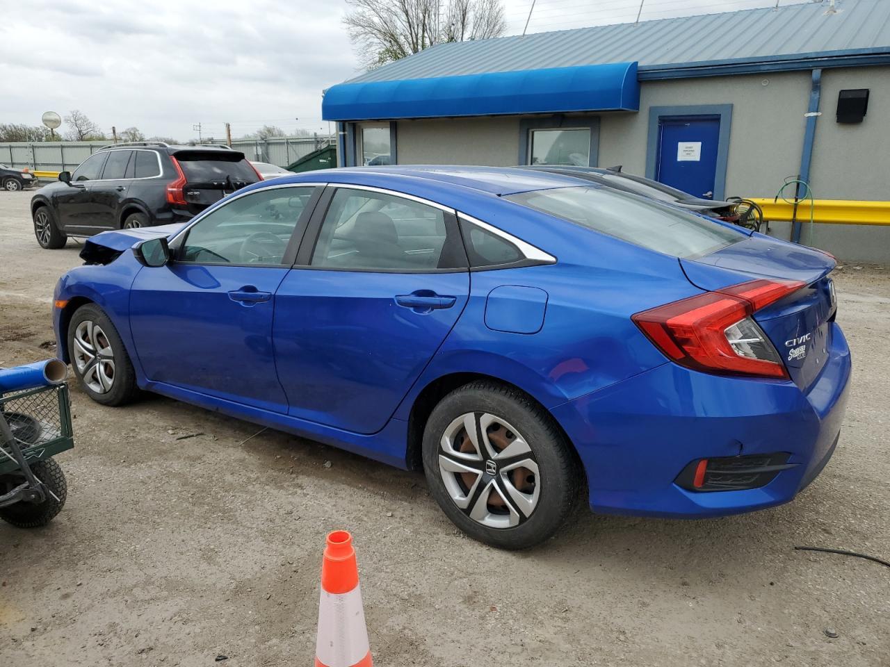2017 HONDA CIVIC LX - Фото 2