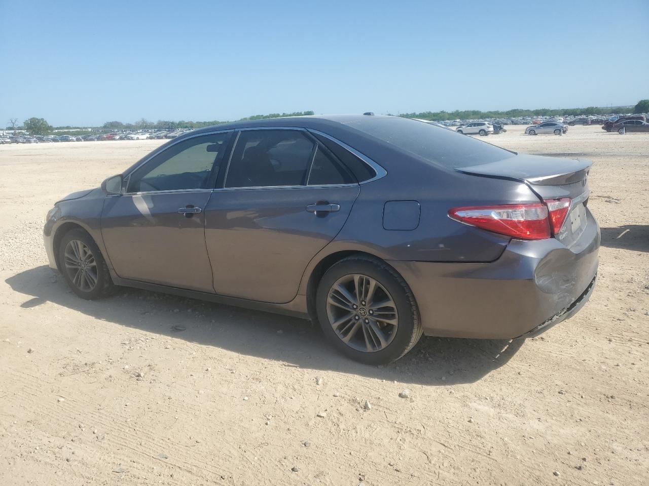 2015 TOYOTA CAMRY LE - Image 2