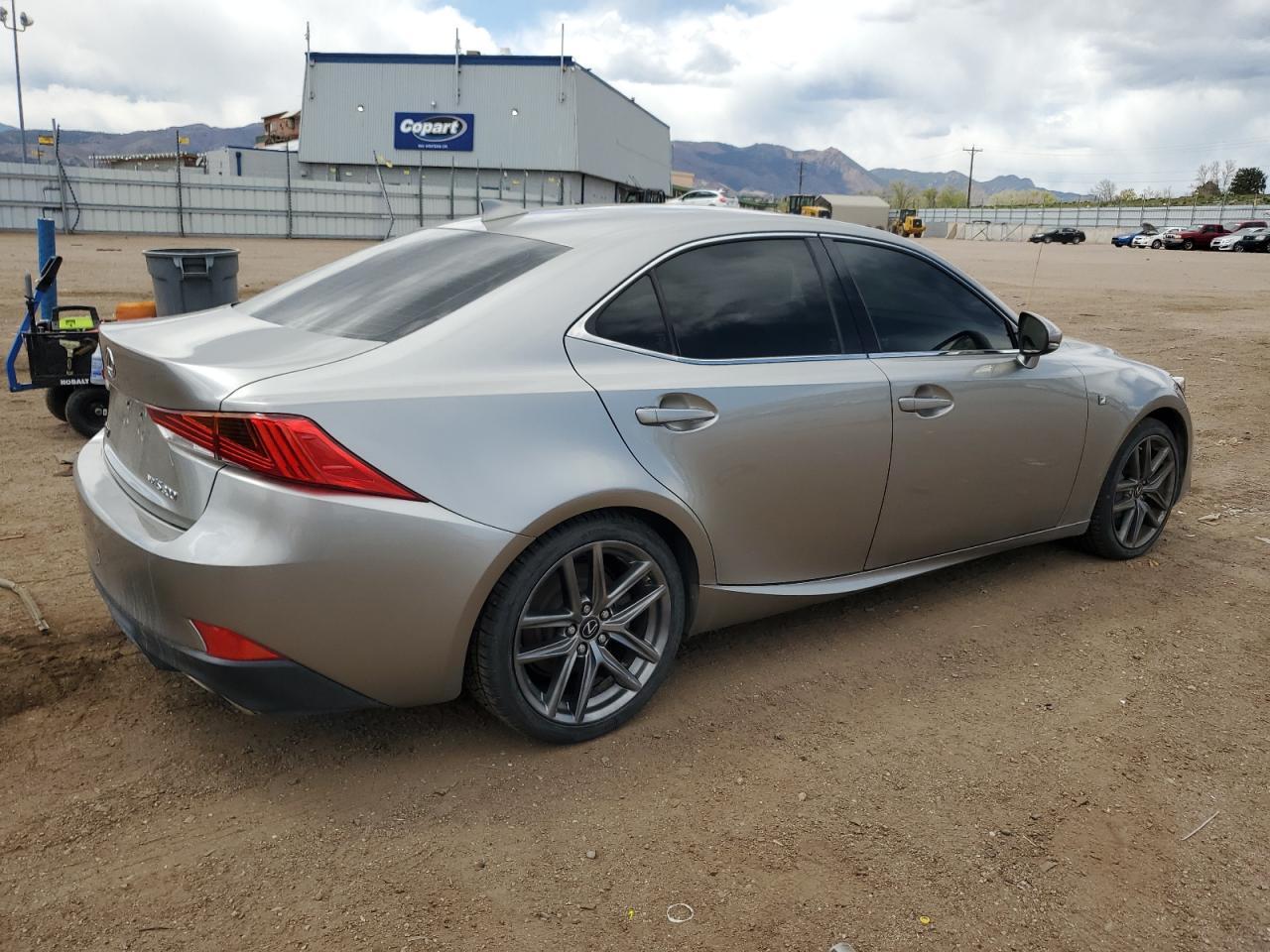 2018 LEXUS IS 300 - Image 3