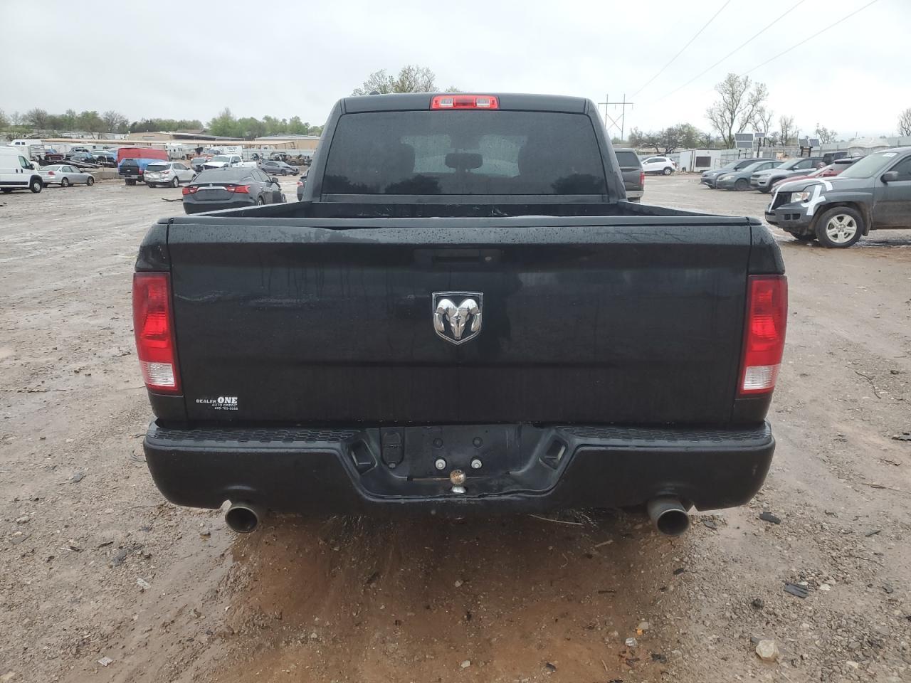 2017 RAM 1500 ST - Image 6