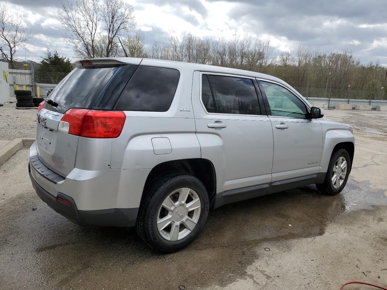 2013 GMC TERRAIN SL - Фото 3